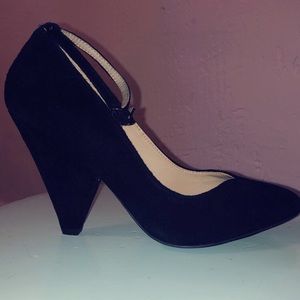 Vintage Style Heels